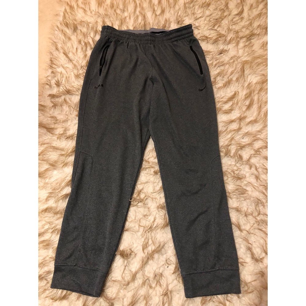 Dark grey Nike sweatpants